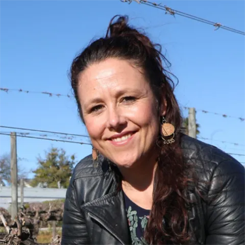 Dr Tara Southey