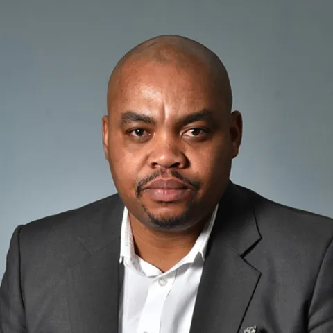 mothibeli_pita_prof