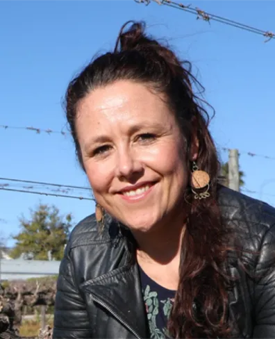 Dr Tara Southey